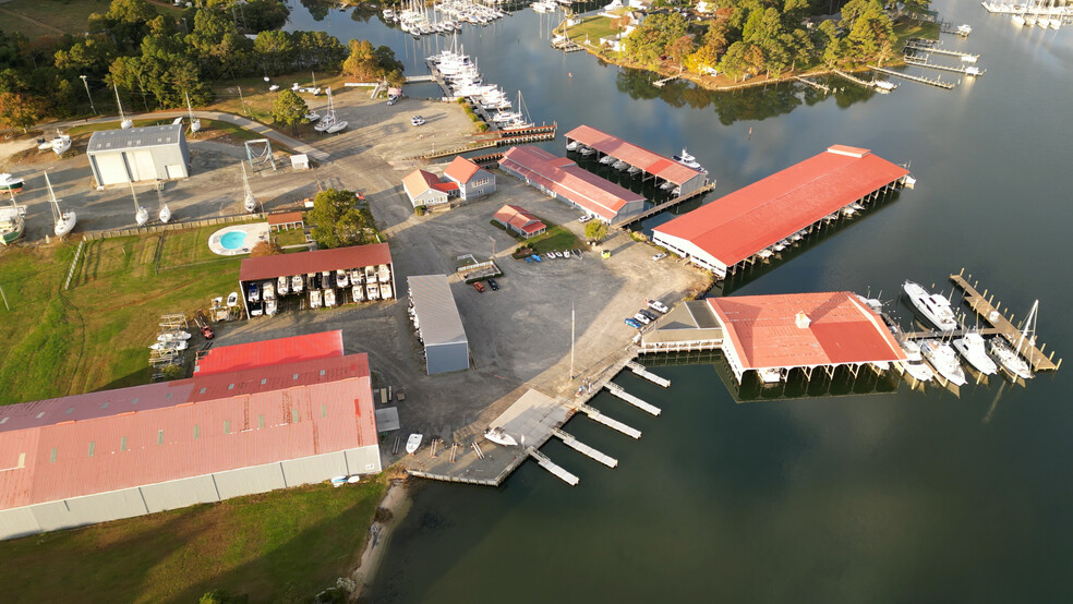 18691 General Puller Hwy, Deltaville, VA for sale - Aerial - Image 2 of 4