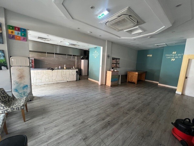 87-89 Church Rd, London for lease Building Photo- Image 1 of 4