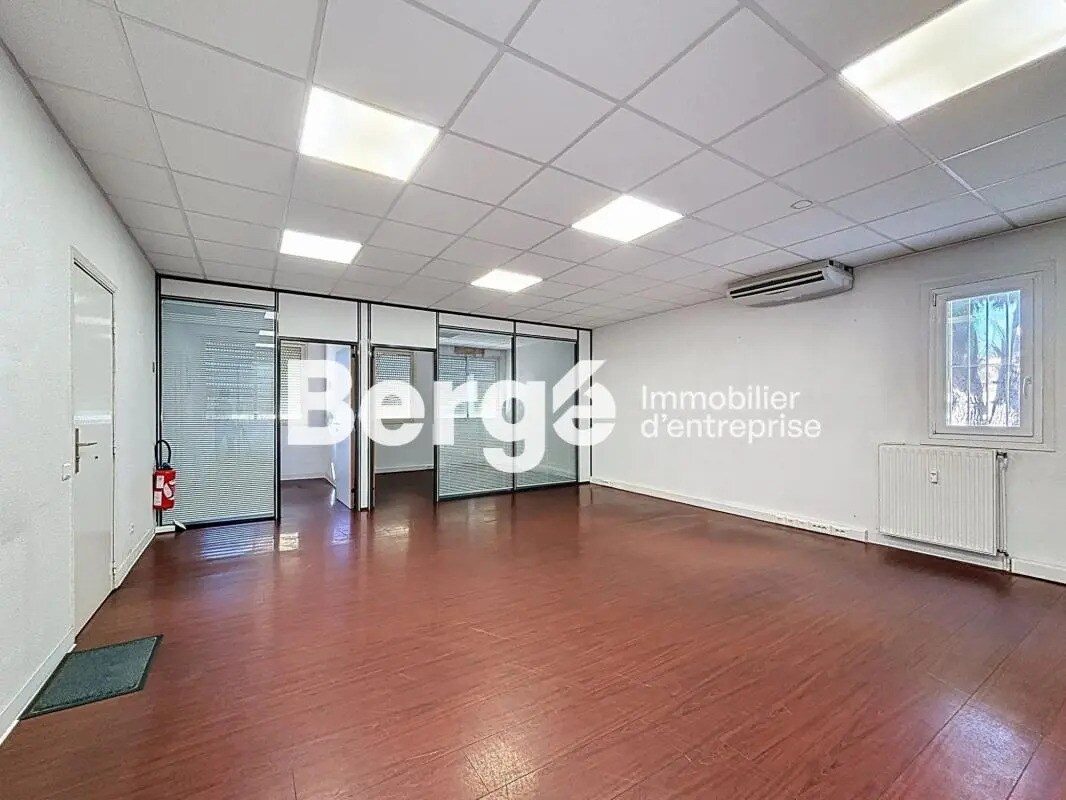 Office in Cagnes-sur-Mer for sale Interior Photo- Image 1 of 14