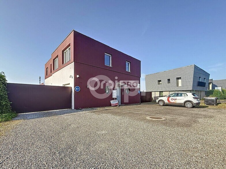 Office in Pfastatt for lease - Building Photo - Image 1 of 12