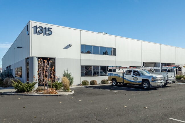 More details for 1315 Greg St, Sparks, NV - Industrial for Lease