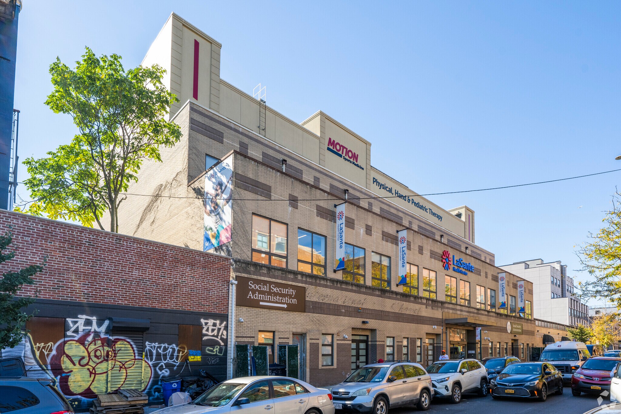 672 Parkside Ave, Brooklyn, NY for sale Primary Photo- Image 1 of 1