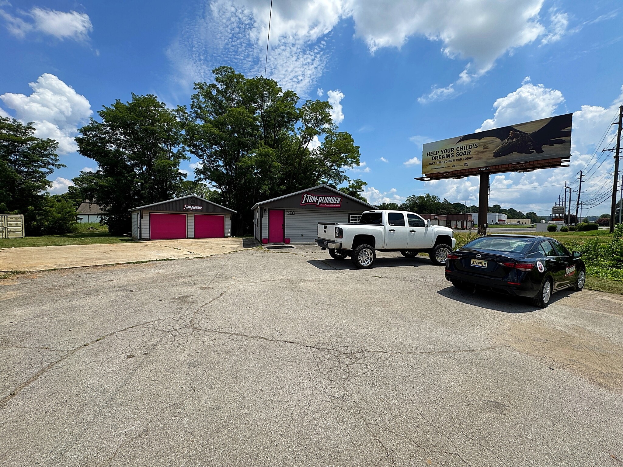 1916 Jordan Ln NW, Huntsville, AL for sale Building Photo- Image 1 of 47