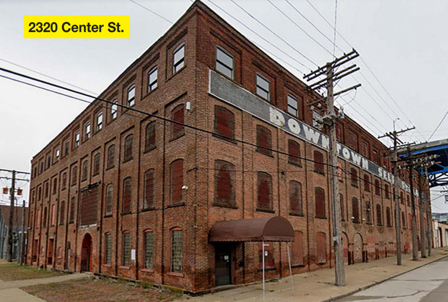 2320 Center St, Cleveland, OH for sale - Primary Photo - Image 1 of 5