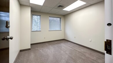 49 Tolland Tpke, Manchester, CT for lease Interior Photo- Image 1 of 1