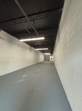 1800-1838 NW 29th St, Oakland Park, FL for lease Building Photo- Image 2 of 7