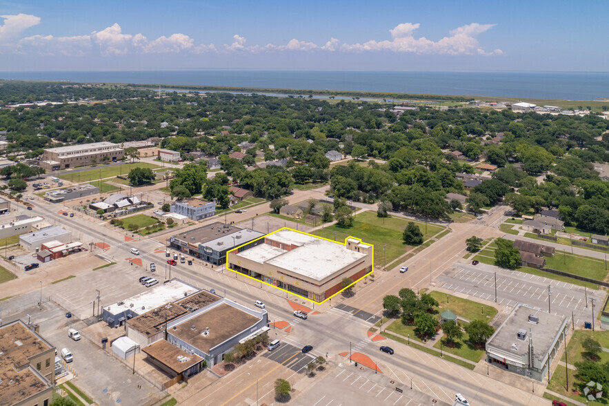 502-514 6th St N, Texas City, TX for sale - Building Photo - Image 1 of 59