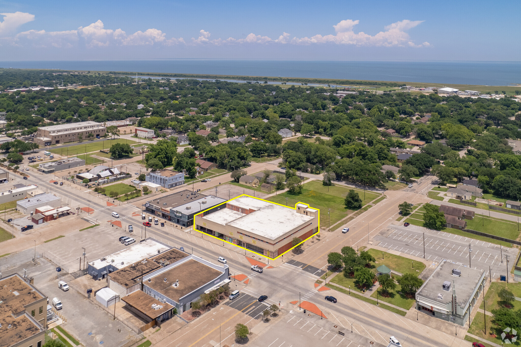 502-514 6th St N, Texas City, TX for sale Building Photo- Image 1 of 60