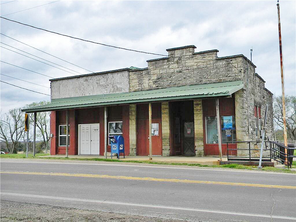 357 Highway C, Ulman, MO for sale Primary Photo- Image 1 of 1