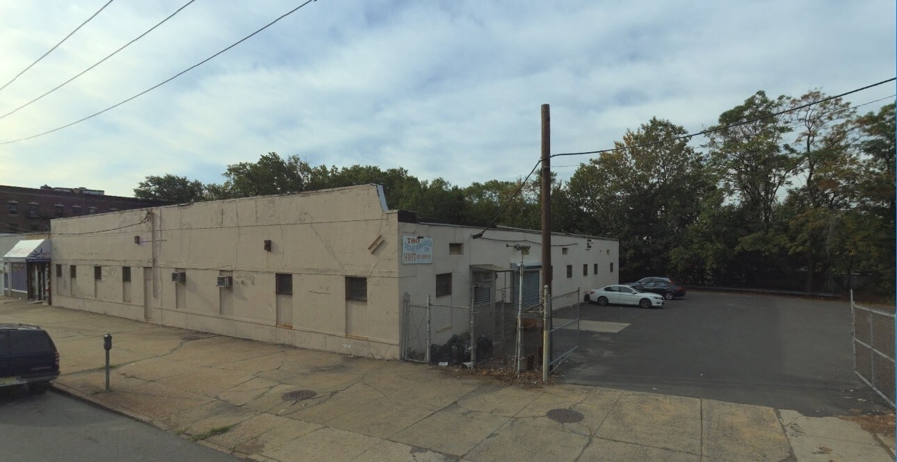 750 Chancellor Ave, Irvington, NJ for sale Primary Photo- Image 1 of 1