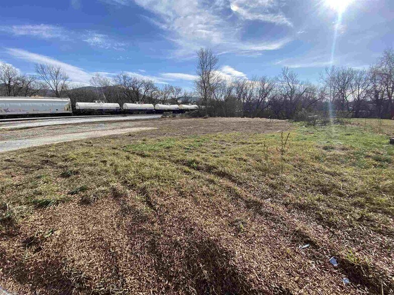 62 Plain St, Rutland, VT for sale - Building Photo - Image 1 of 1