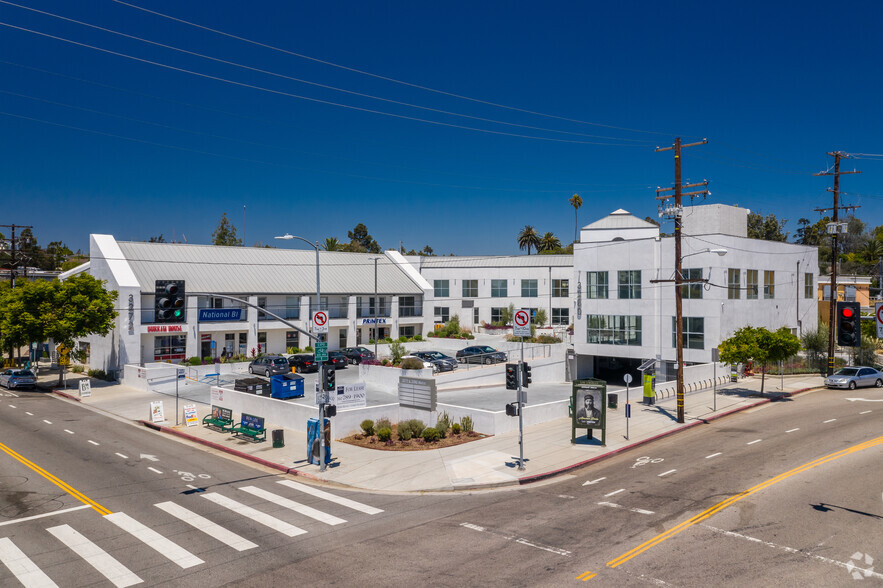 3272 Motor Ave, Los Angeles, CA for lease - Building Photo - Image 1 of 15