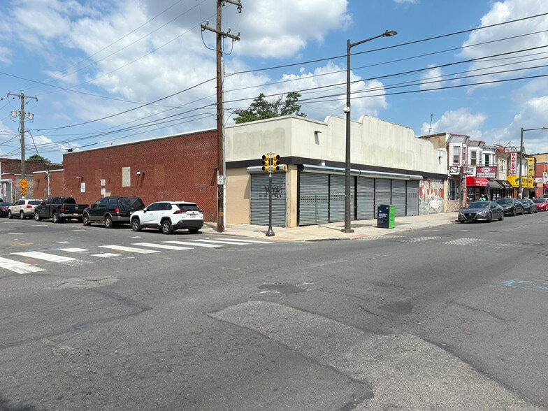2201 W Cambria St, Philadelphia, PA for lease - Building Photo - Image 3 of 9