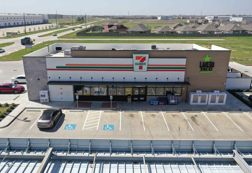 23013 Clay Rd, Katy, TX for sale - Primary Photo - Image 1 of 1