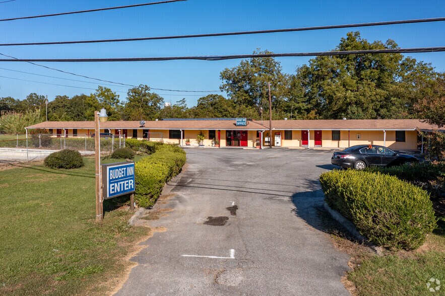 320 N 2nd St, Cochran, GA for sale - Primary Photo - Image 1 of 1