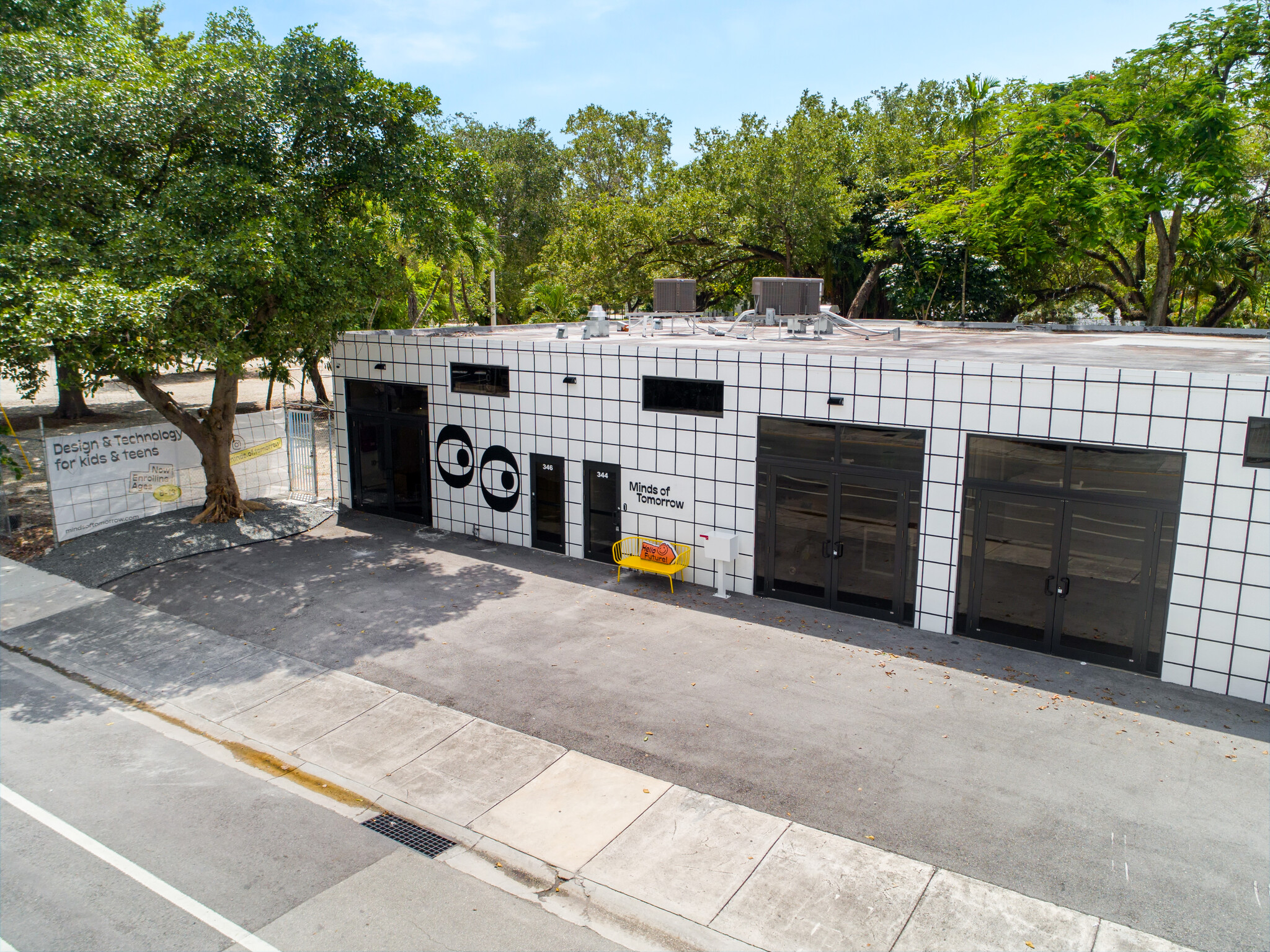 340 NE 61st St, Miami, FL for lease Building Photo- Image 1 of 10