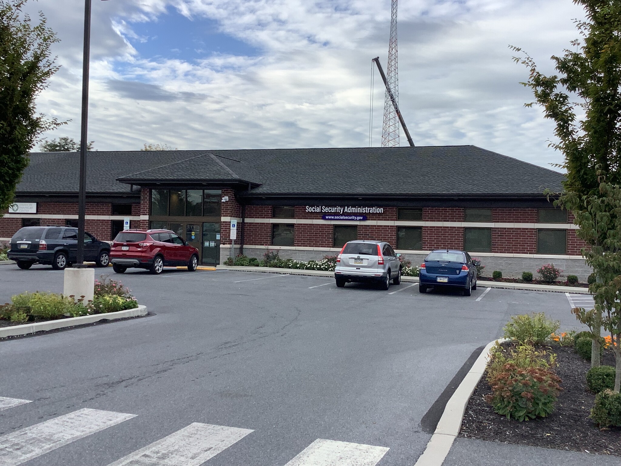 600 Isabel Dr, Lebanon, PA for lease Building Photo- Image 1 of 7