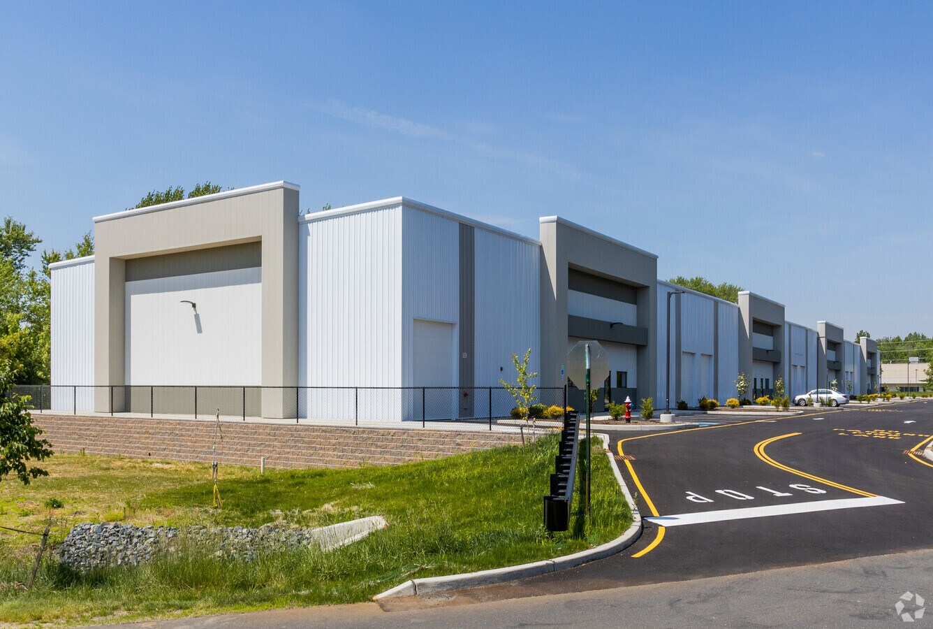 1 Industrial Ct, Freehold, NJ 07728 Flex for Lease