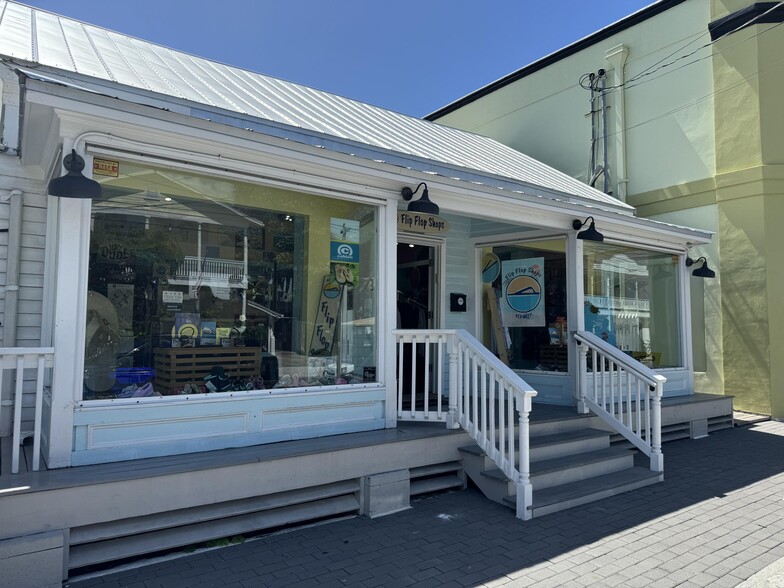 910-914 Duval St, Key West, FL for lease - Building Photo - Image 1 of 4