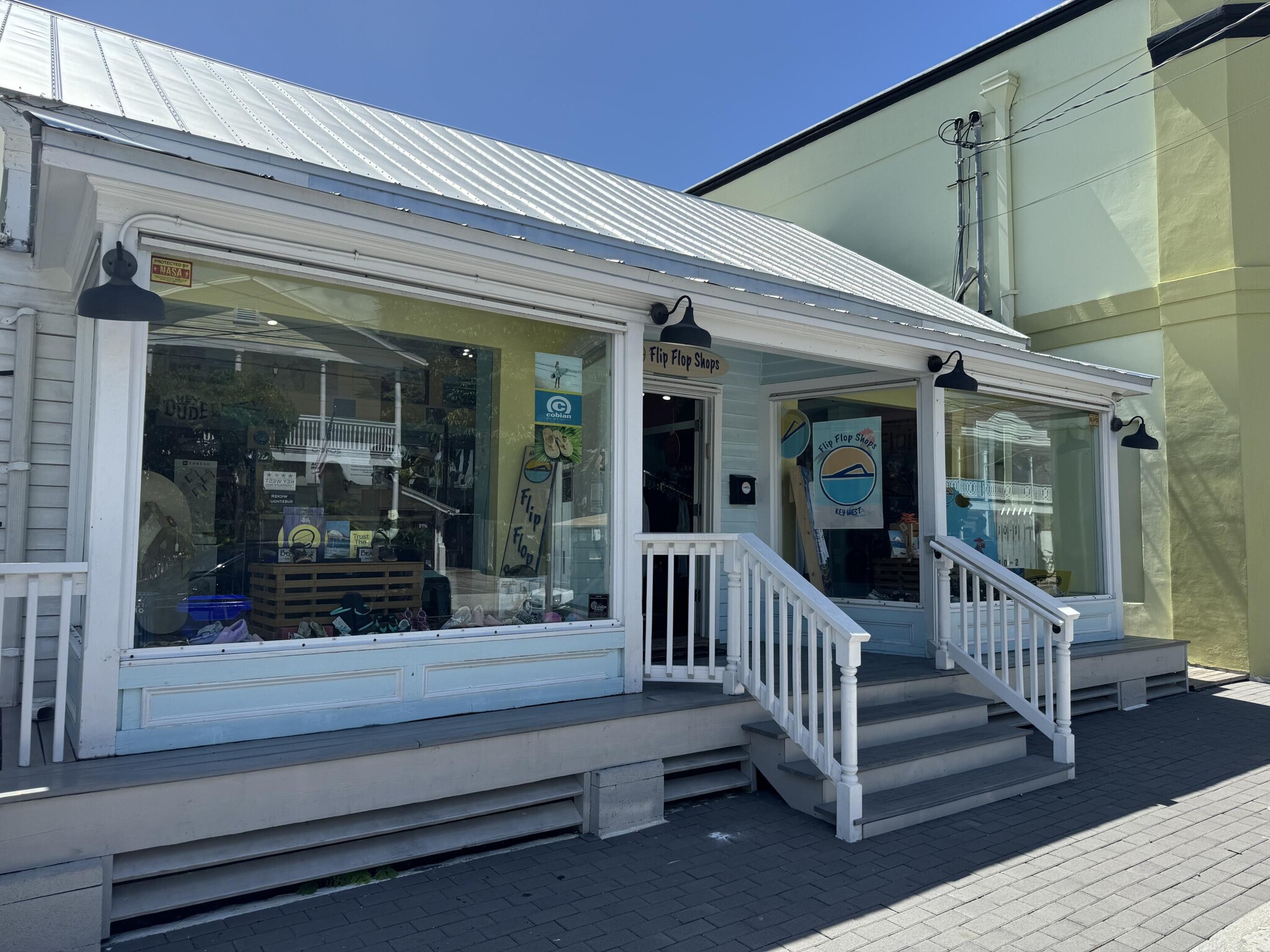 910-914 Duval St, Key West, FL for lease Building Photo- Image 1 of 5