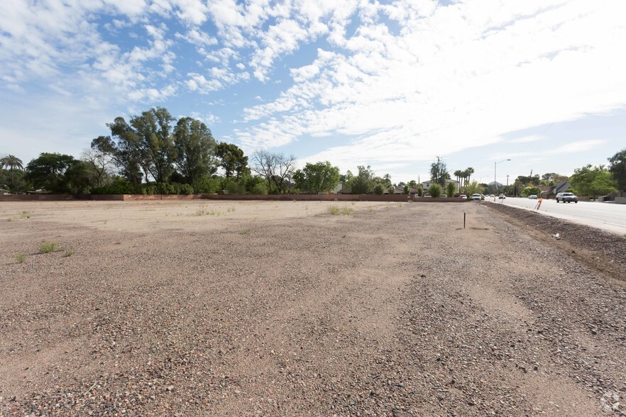 7th Avenue & Bethany Home Rd, Phoenix, AZ for sale - Primary Photo - Image 1 of 1