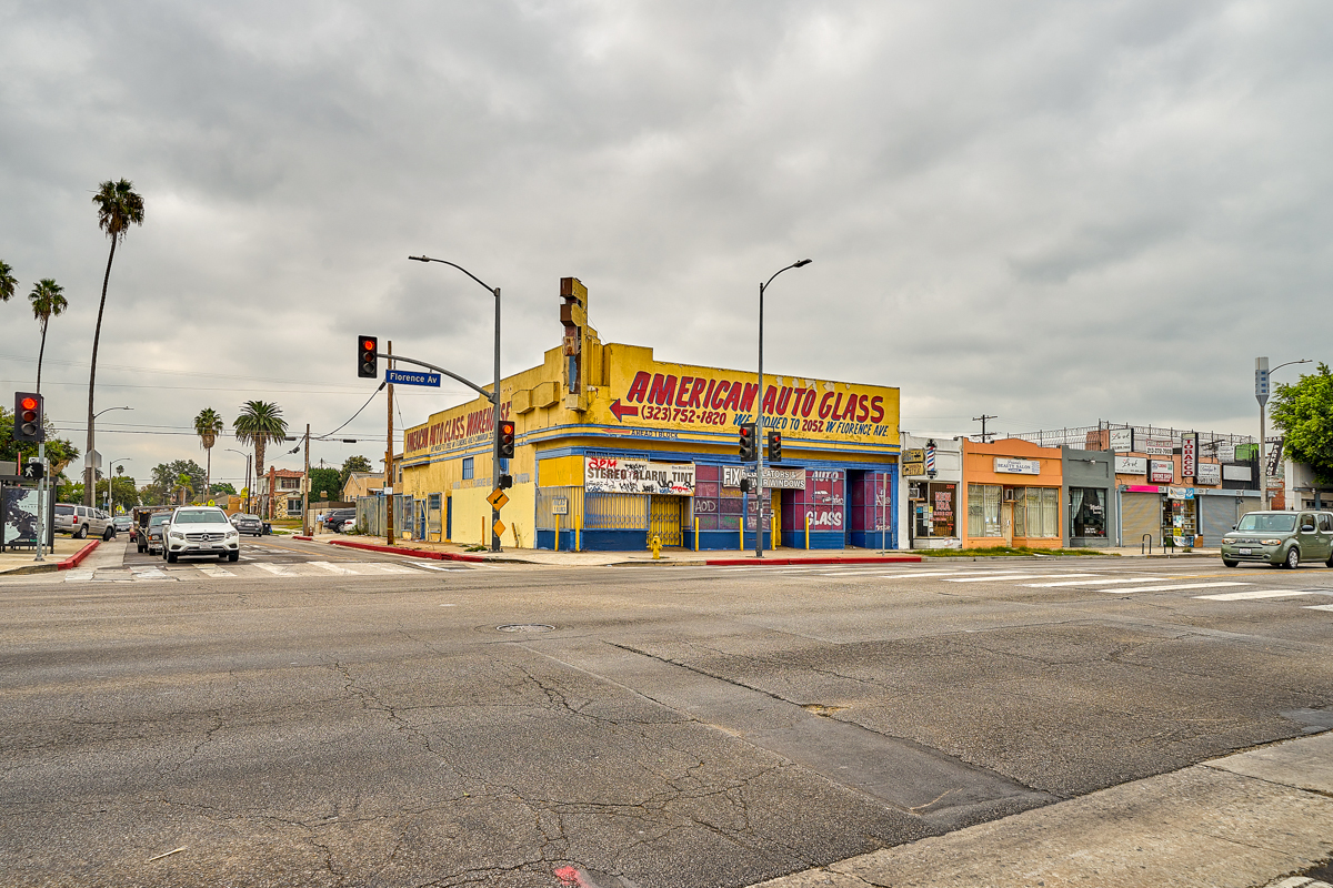 7207 S Van Ness Ave, Los Angeles, CA for sale Building Photo- Image 1 of 1