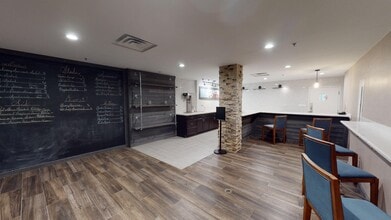 1011 3rd Ave, Huntington, WV for lease Interior Photo- Image 1 of 8