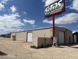 4211 S Chadbourne St, San Angelo TX - Warehouse