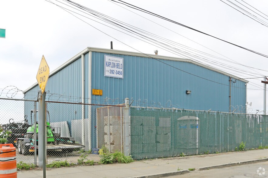 109-10 Fifteenth Ave, College Point, NY for sale - Primary Photo - Image 1 of 1