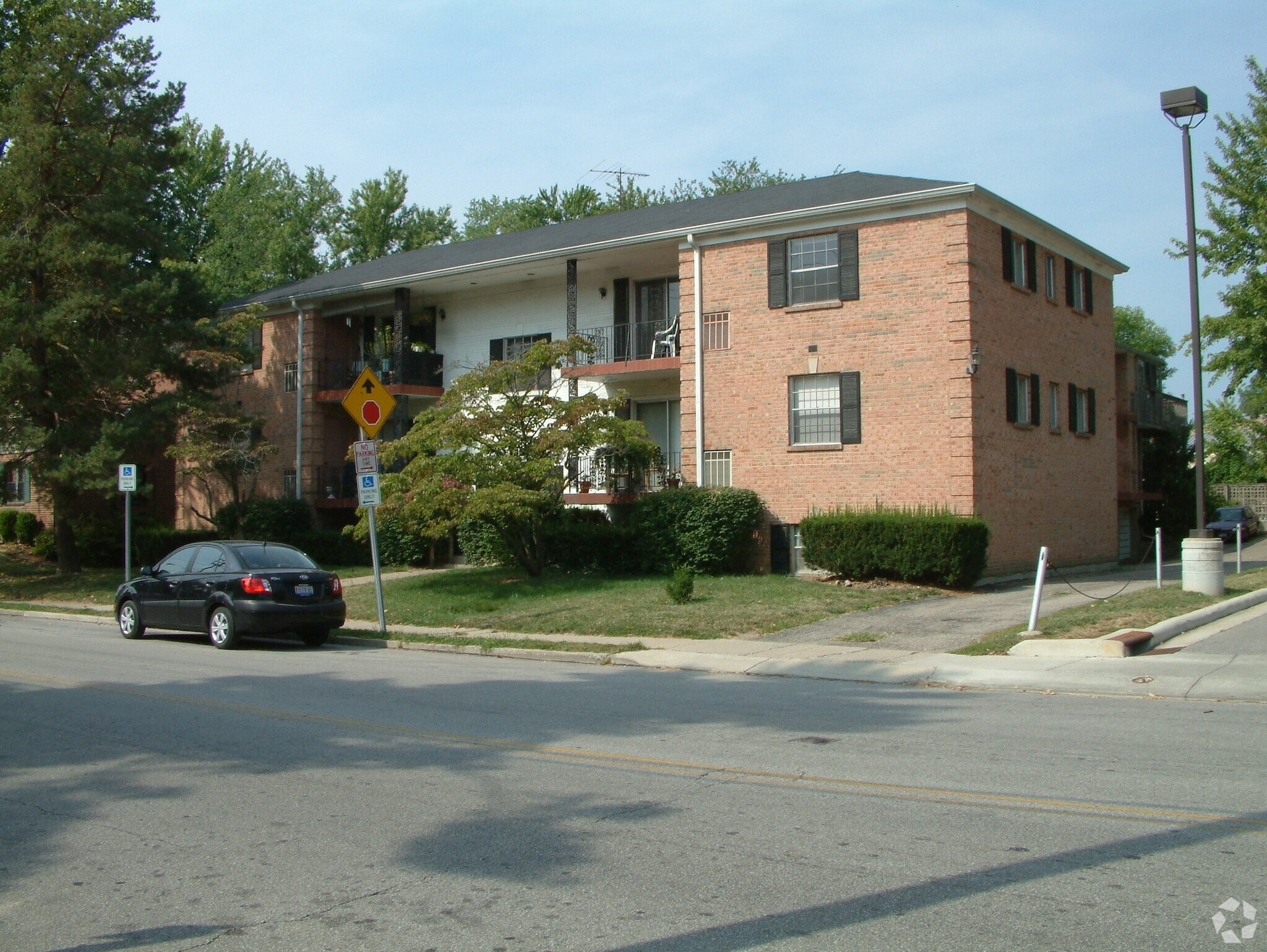 1721 Beacon St, Cincinnati, OH for sale Primary Photo- Image 1 of 1