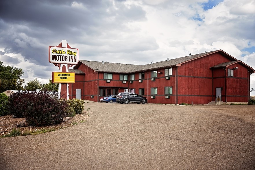 51 Highway 13 S, Scobey, MT for sale - Building Photo - Image 1 of 1