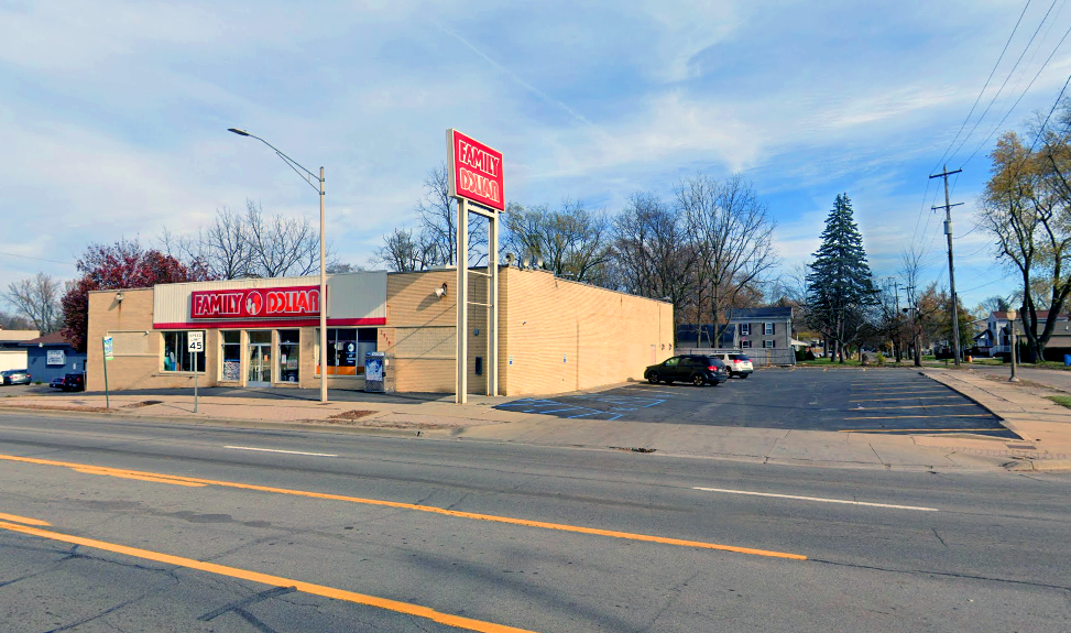 2919 S Cedar St, Lansing, MI for lease - Building Photo - Image 1 of 1