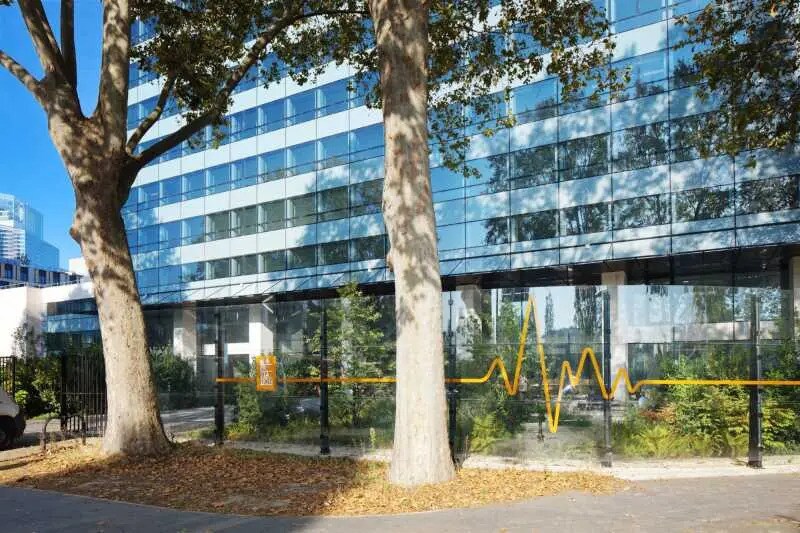 25 Quai Du Président Paul Doumer, Courbevoie for lease - Building Photo - Image 2 of 17