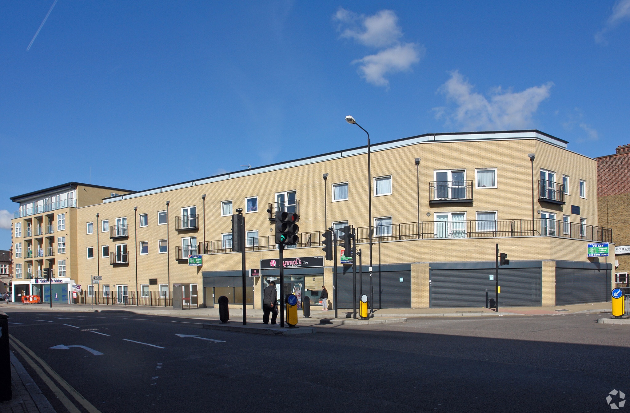 527 Green Ln, Ilford for sale Primary Photo- Image 1 of 1