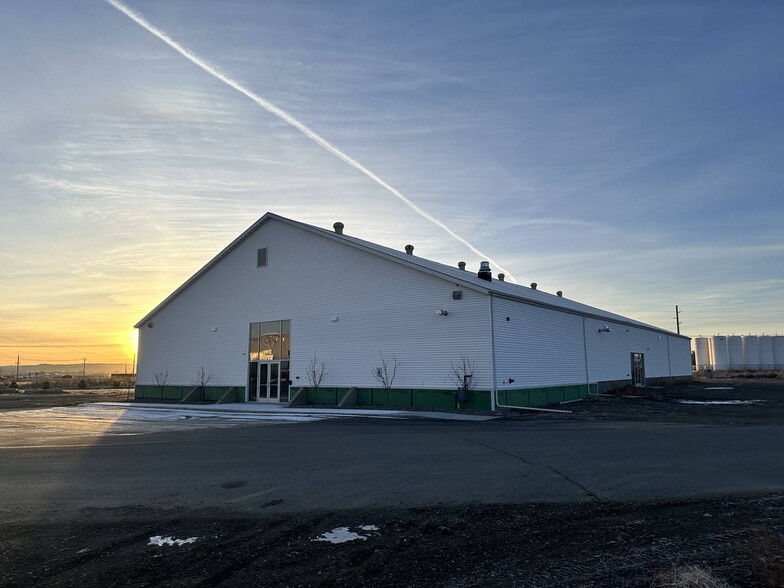 2490 Gabel Rd, Billings, MT for lease - Primary Photo - Image 1 of 5