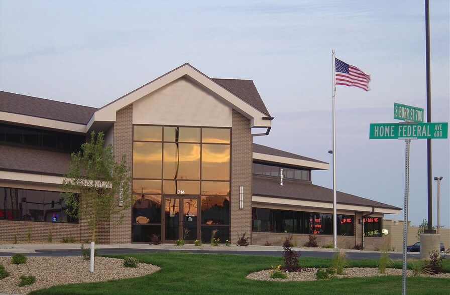 714 S Burr St, Mitchell, SD for sale - Other - Image 1 of 1