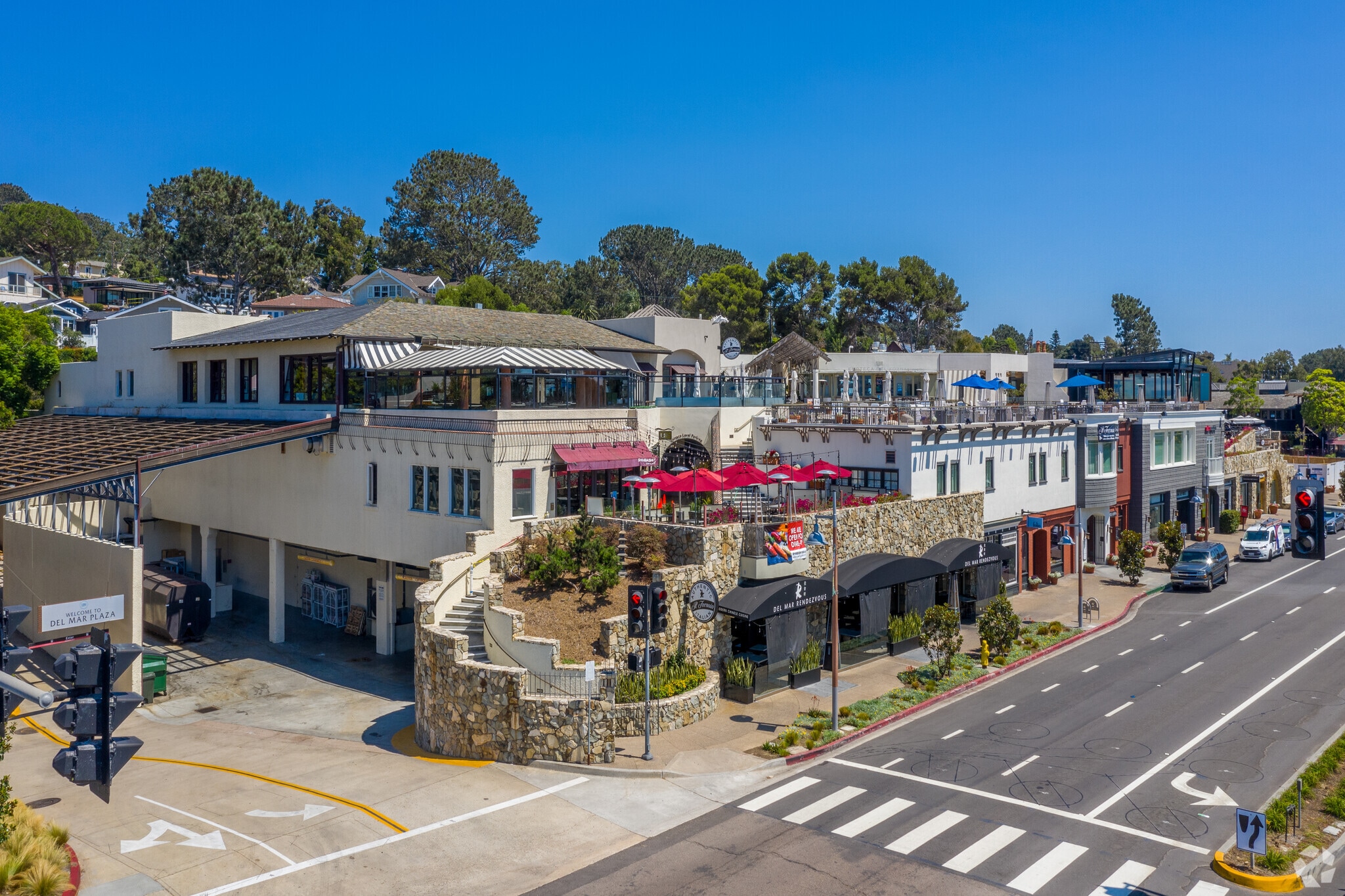 1555 Camino del Mar, Del Mar, CA for lease Building Photo- Image 1 of 13