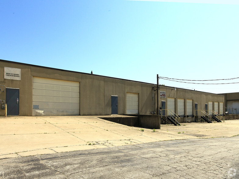 1833 E 51st St, Ashtabula, OH for lease - Building Photo - Image 2 of 2