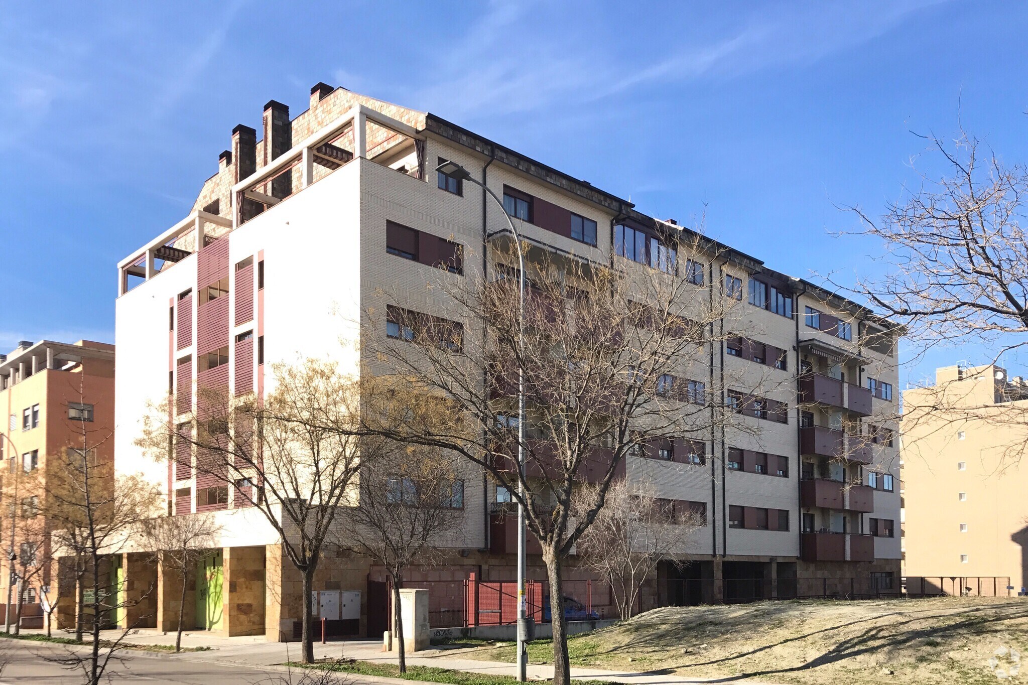 Multifamily in Rivas-Vaciamadrid, Madrid for sale Primary Photo- Image 1 of 2