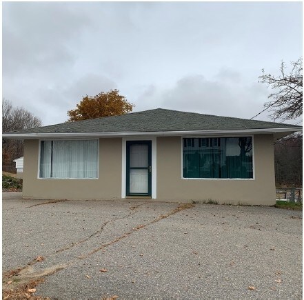 32 W Main St, Brookfield, MA for sale - Primary Photo - Image 1 of 1