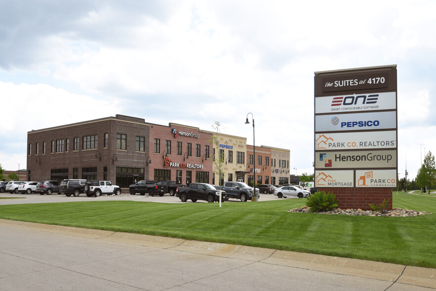 4170 S 41st Ave, Fargo, ND for lease - Building Photo - Image 1 of 6