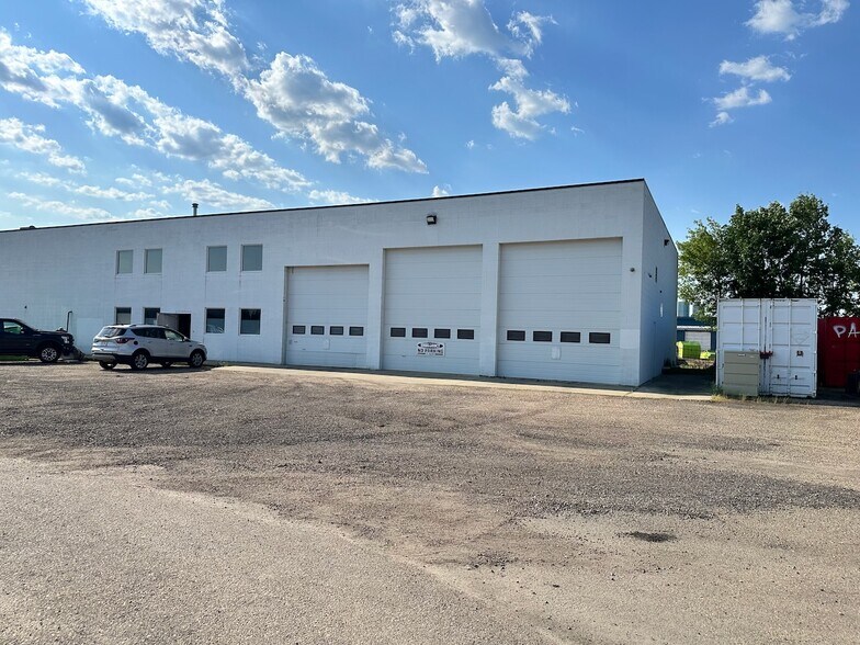 11010 111th Ave NW, Edmonton, AB for lease - Building Photo - Image 1 of 8