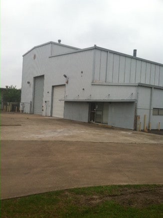 More details for 1490 W Cardinal Dr, Beaumont, TX - Industrial for Sale