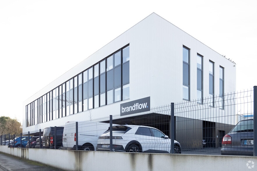 11 Chemin De L'Armee, L'Union for lease - Primary Photo - Image 1 of 16