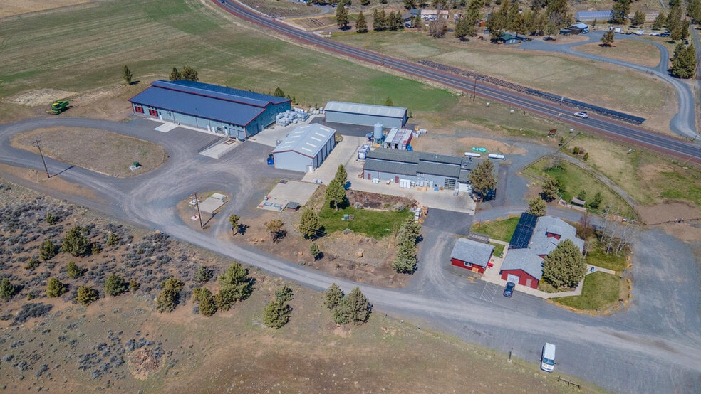 CALLING FOR HIGHEST AND BEST OFFERS portfolio of 5 properties for sale on LoopNet.com - Building Photo - Image 3 of 110
