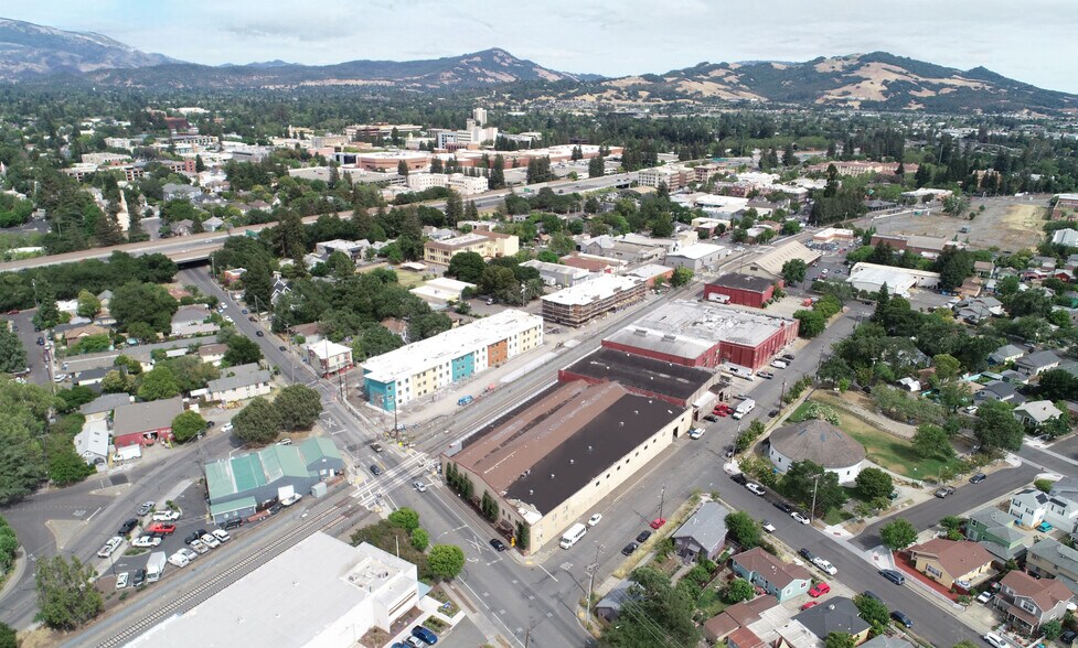 8 W 9th St, Santa Rosa, CA for sale - Building Photo - Image 3 of 21