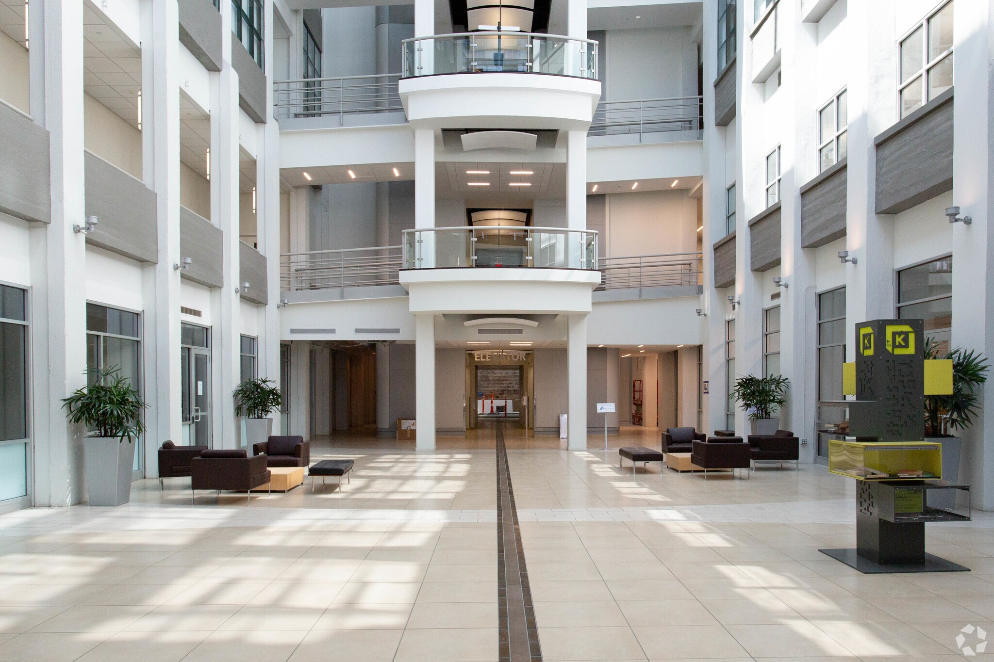 1 Kendall Sq, Cambridge, MA for sale Interior Photo- Image 1 of 1