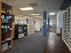 1412 W 7th Ave, Vancouver, BC for lease Building Photo- Image 2 of 7