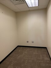 500 E Landis Ave, Vineland, NJ for lease Interior Photo- Image 2 of 2