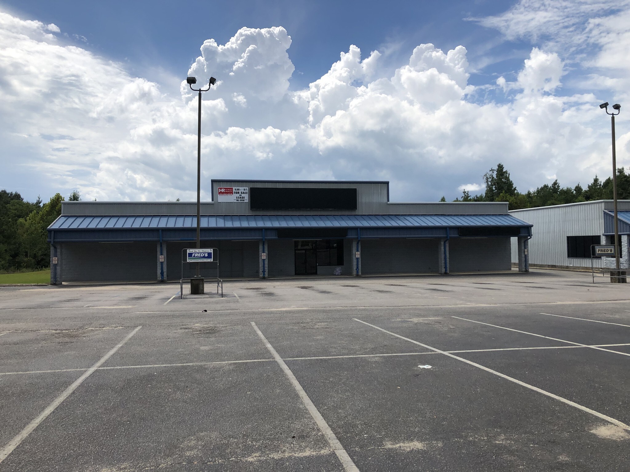 802 Forrest Ave, East Brewton, AL for sale Primary Photo- Image 1 of 1